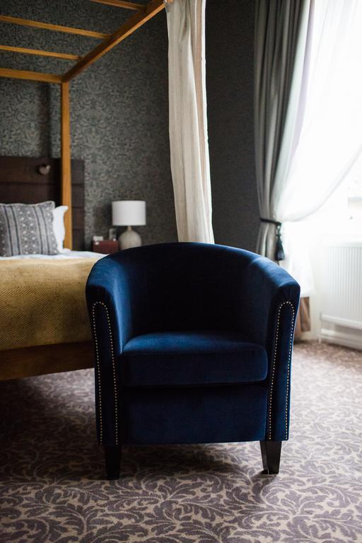 Hotel The Blue Boar Witney Exterior foto